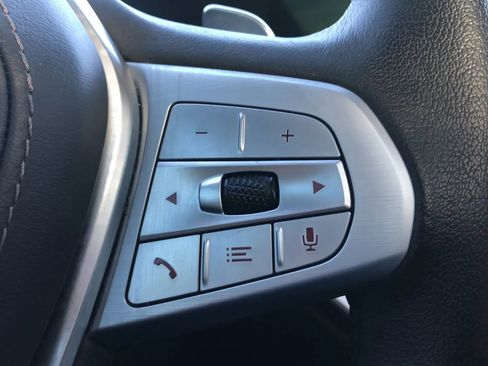 Used 2023 BMW X7 xDrive40i w/ Premium Package AWD/4WD image 27