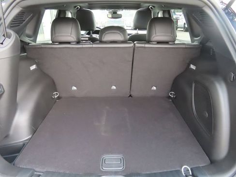 Used 2026 Jeep Compass Limited w/ Sun, Sound & Navigation Group AWD/4WD image 31