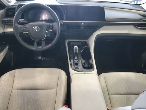 Certified 2024 Toyota Crown AWD/4WD image 14