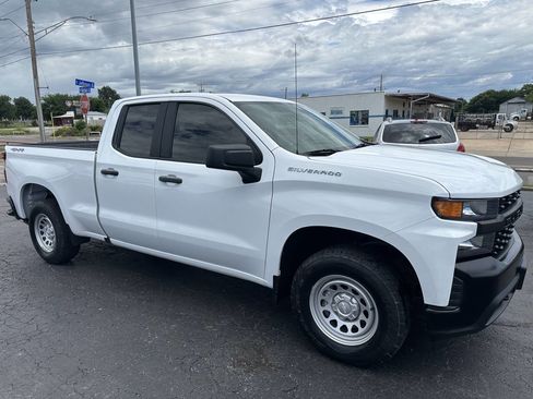 Used 2022 Chevrolet Silverado 1500 W/T w/ WT Fleet Convenience Package AWD/4WD image 5
