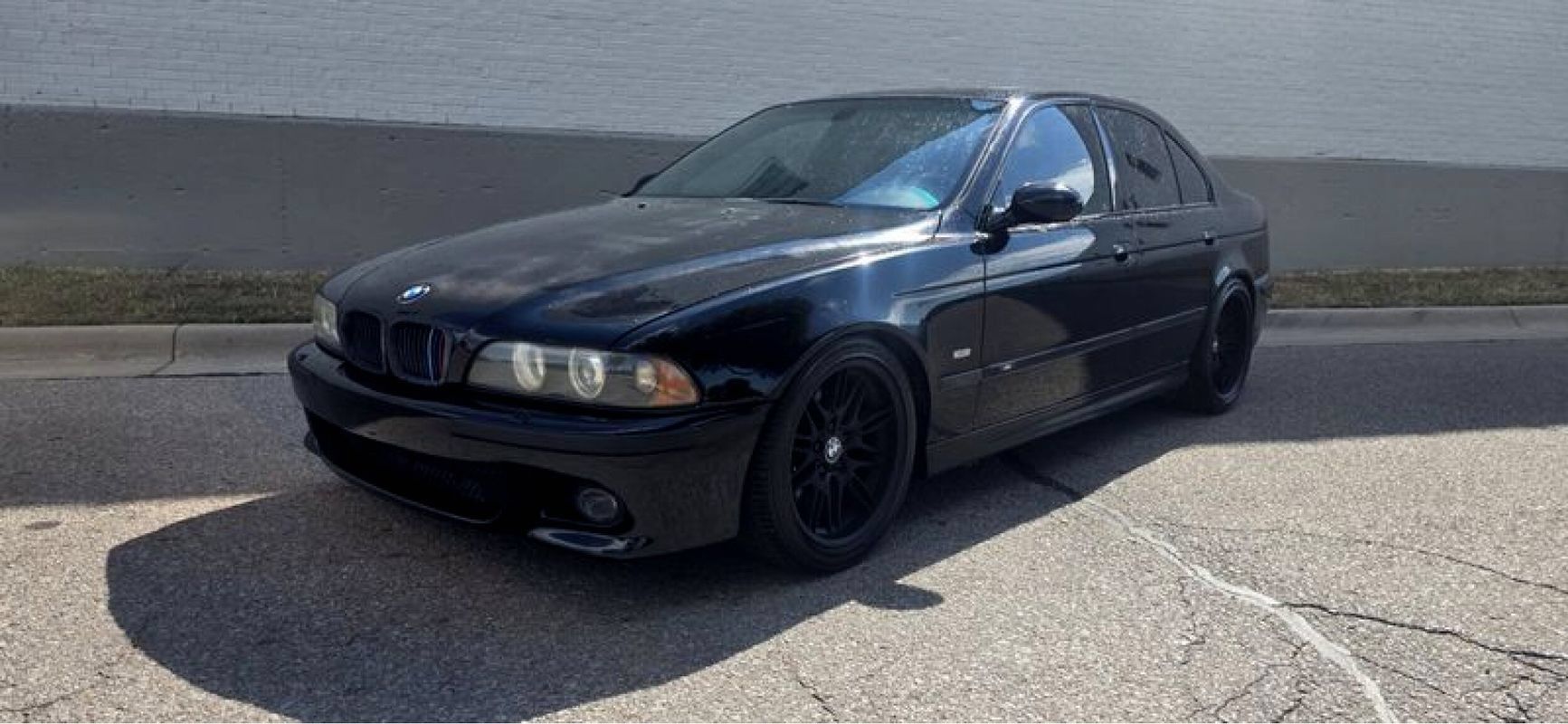 Used 2002 BMW M5 RWD image 1