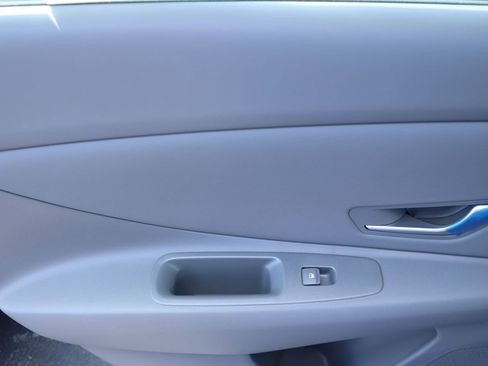 New 2025 Hyundai Elantra Sport image 22