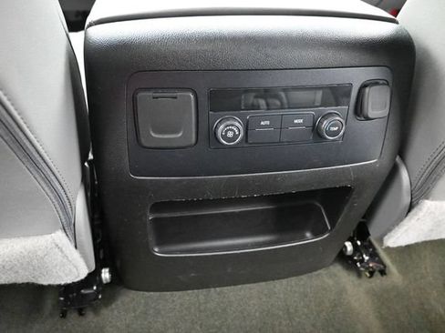 Used 2018 Chevrolet Tahoe LT AWD/4WD image 17