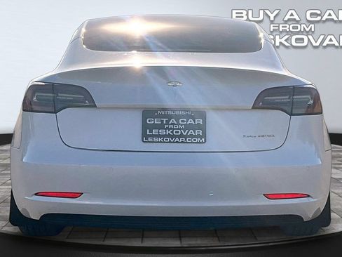 Used 2022 Tesla Model 3 Long Range AWD/4WD image 4