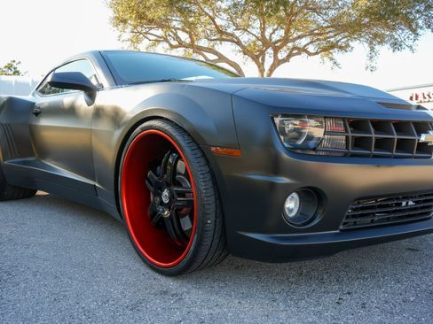 Used 2011 Chevrolet Camaro SS w/ RS Package RWD image 9