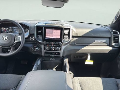 New 2026 RAM 1500 Big Horn w/ Night Edition AWD/4WD image 13