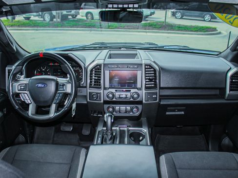 Used 2020 Ford F150 Raptor image 26