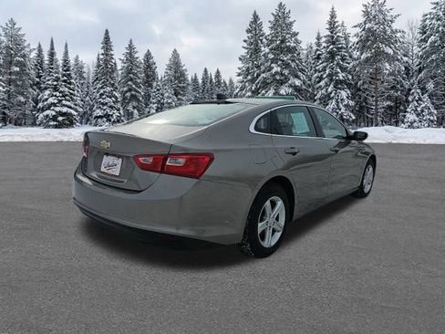 Used 2022 Chevrolet Malibu LS image 6