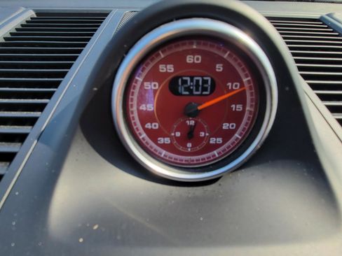 Used 2017 Porsche Macan GTS w/ Premium Package Plus image 31