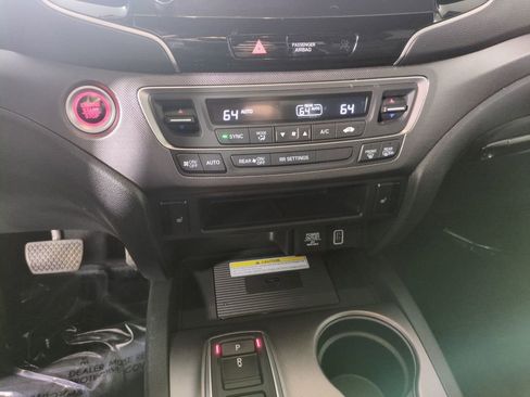 Used 2022 Honda Ridgeline RTL-E image 18