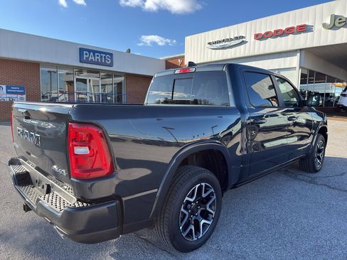 New 2026 RAM 1500 Laramie AWD/4WD image 5