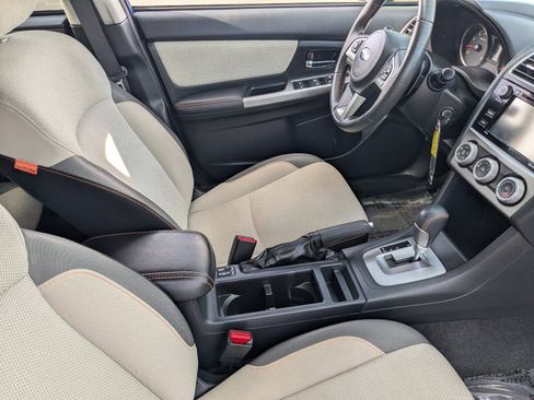 Used 2017 Subaru Crosstrek 2.0i Premium image 10