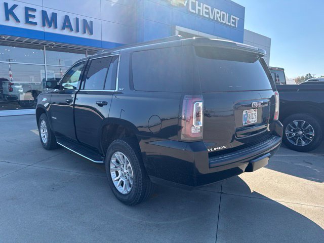 Used 2017 GMC Yukon SLT AWD/4WD image 4