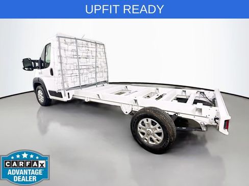Used 2025 RAM ProMaster 3500 w/ Quick Order Package 22G SLT FWD image 5