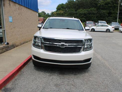 Used 2016 Chevrolet Tahoe LT RWD image 2