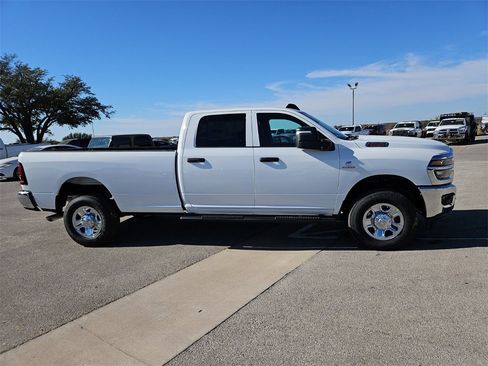 New 2026 RAM 2500 Tradesman image 8