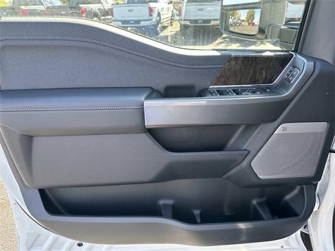 New 2026 Ford F350 Lariat image 15