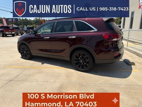 Used 2020 Kia Sorento S FWD image 11