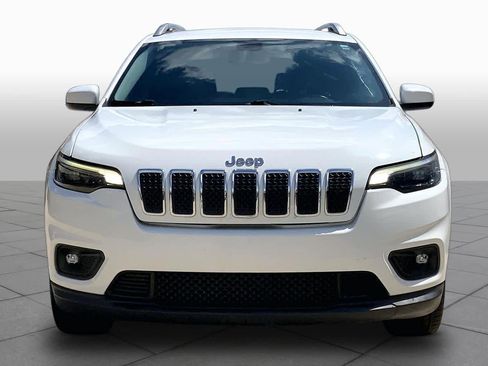 Used 2019 Jeep Cherokee Latitude Plus FWD image 4