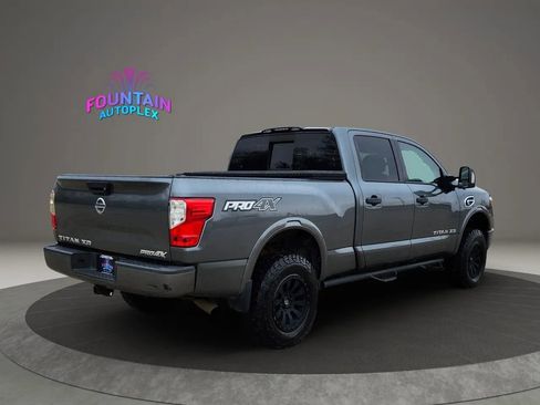 Used 2017 Nissan Titan PRO-4X image 5