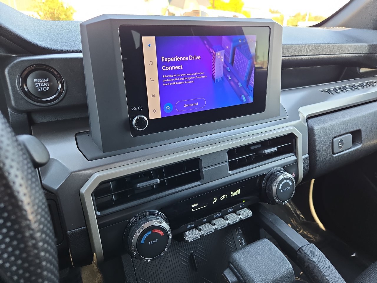 Used 2024 Toyota Tacoma SR5 AWD/4WD image 18