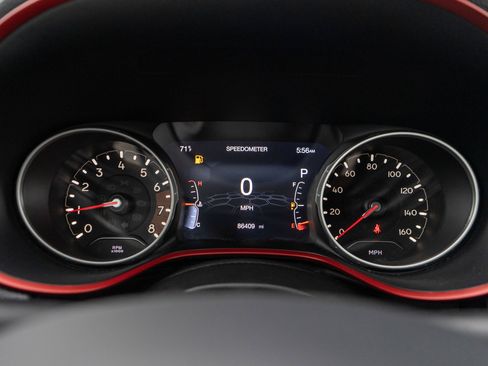 Used 2019 Jeep Compass Trailhawk w/ Cold Weather Group AWD/4WD image 11