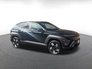 Used 2025 Hyundai Kona SEL video 2