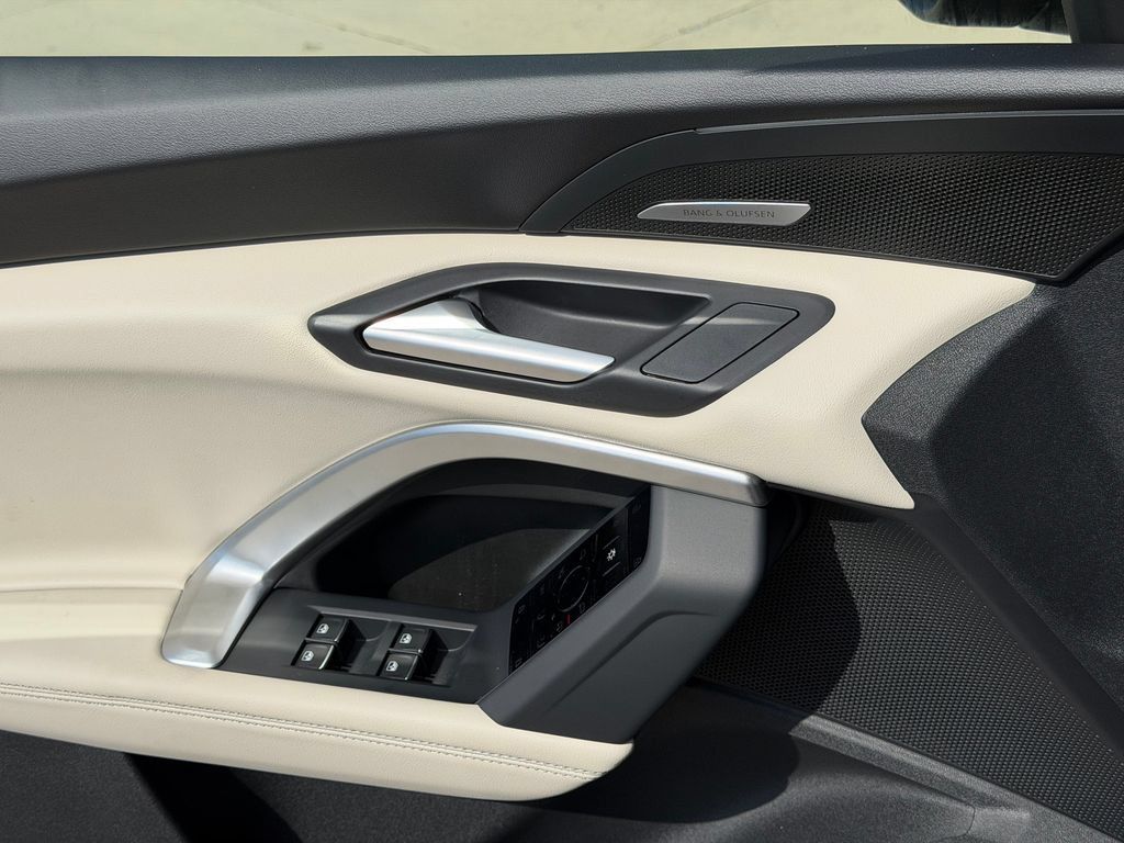New 2026 Audi Q5 Prestige AWD/4WD image 32
