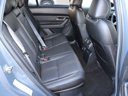 Used 2025 MAZDA CX-50 AWD 2.5 Hybrid w/ Premium Pkg image 17