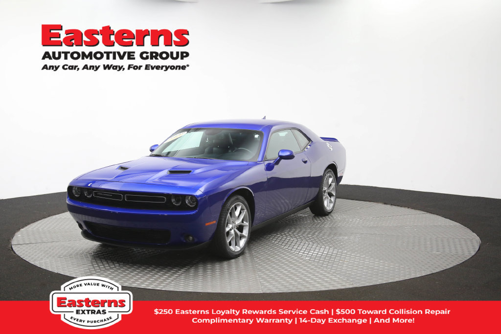 Used 2022 Dodge Challenger SXT w/ Plus Package RWD image 56