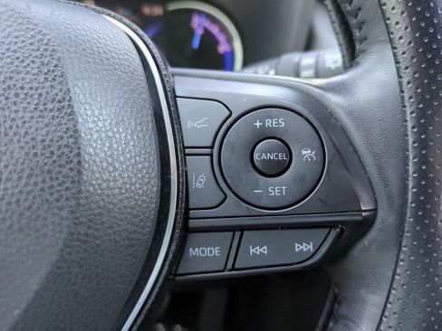 Used 2020 Toyota RAV4 XSE w/ XSE Grade Weather Package AWD/4WD image 25