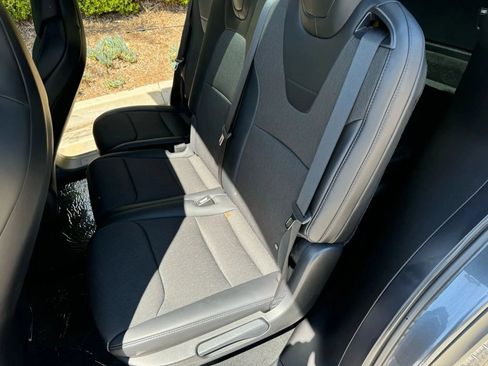 Used 2017 Tesla Model X 75D image 14