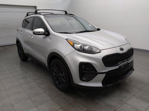 Used 2021 Kia Sportage S w/ S FWD Premium Package image 13
