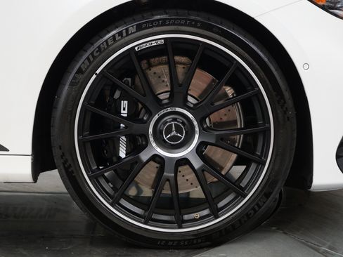 Used 2025 Mercedes-Benz E 53 AMG e 4MATIC Sedan image 11