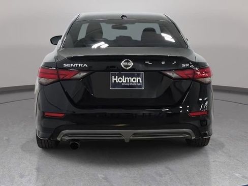 Used 2023 Nissan Sentra SR FWD image 7