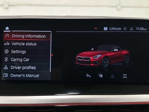 Used 2024 BMW Z4 M40i w/ Premium Package image 34