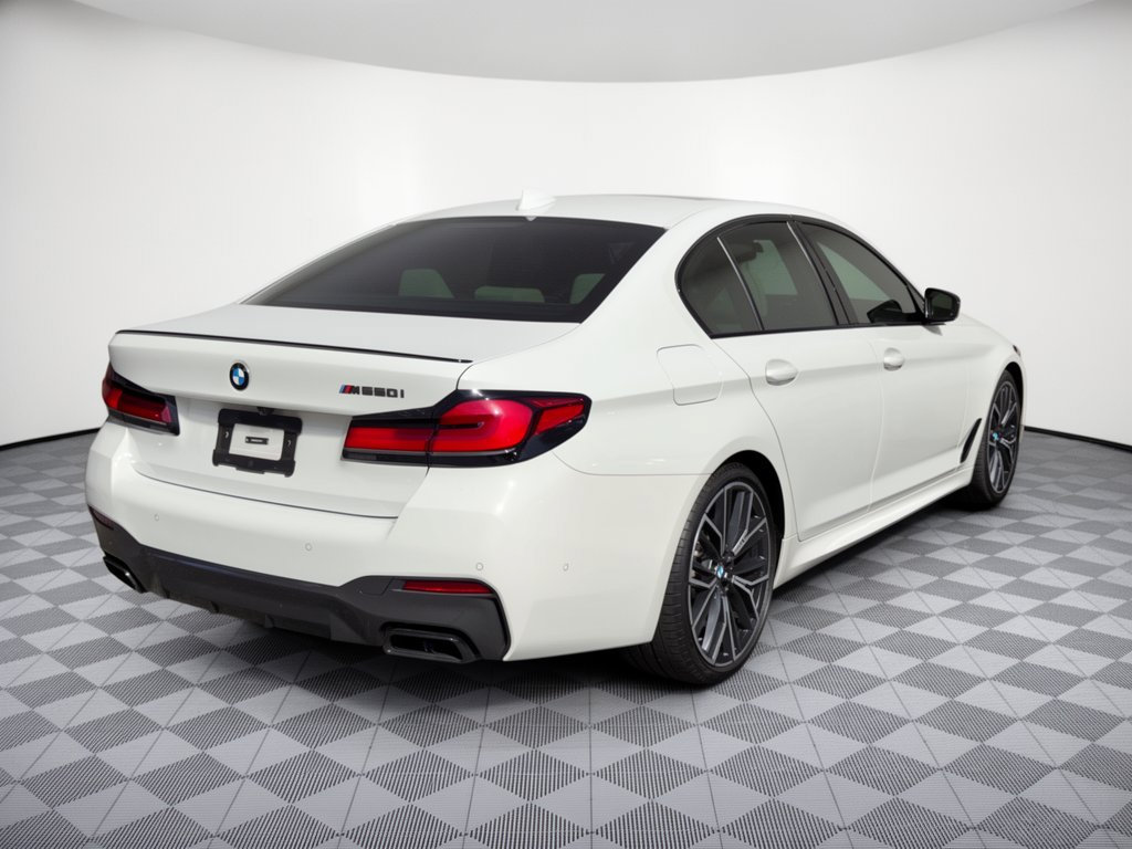 Certified 2023 BMW M550i xDrive w/ Executive Package AWD/4WD image 9