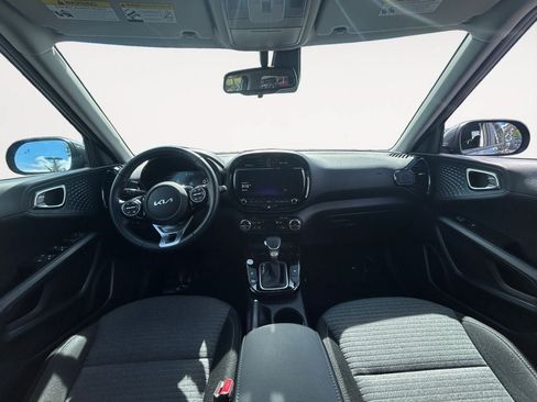 Used 2024 Kia Soul EX FWD image 11