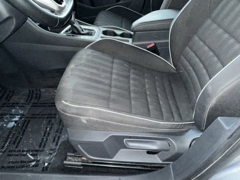 Certified 2023 Volkswagen Jetta Sport image 25