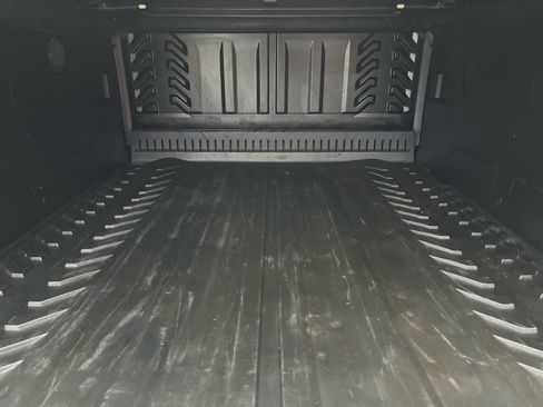 Used 2013 Chevrolet Avalanche LTZ image 50