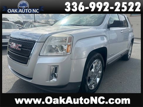 Used 2014 GMC Terrain SLT image 1