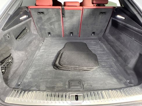 Used 2021 Audi SQ8 Premium Plus w/ Driver Assistance Package image 25