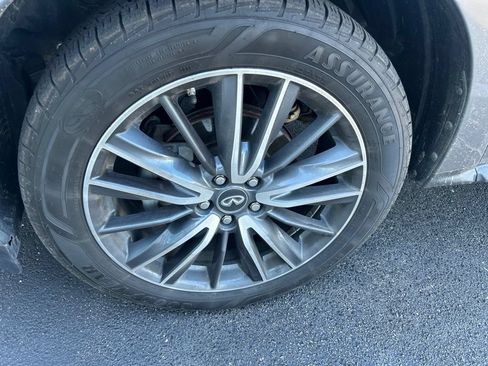 Used 2018 INFINITI QX60 Luxe w/ Deluxe Technology Package AWD/4WD image 2