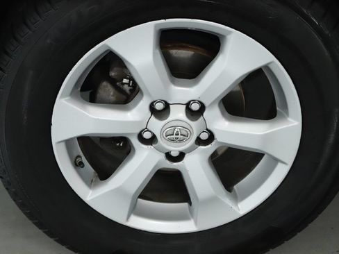 Used 2011 Toyota RAV4 Limited w/ Limited Extra Value Pkg AWD/4WD image 35
