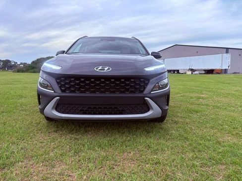 Used 2023 Hyundai Kona SEL w/ Cargo Package AWD/4WD image 10