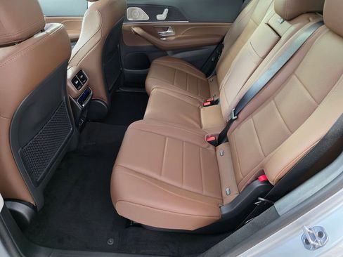 New 2026 Mercedes-Benz GLS 450 4MATIC image 11