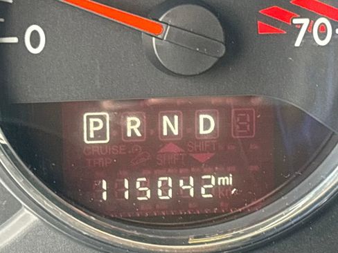 Used 2016 Jeep Wrangler Unlimited Rubicon image 16