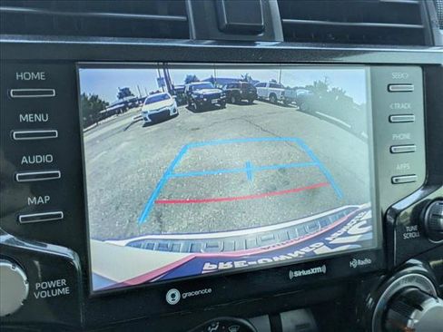 Used 2020 Toyota 4Runner TRD Off-Road AWD/4WD image 15