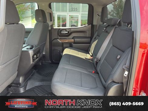 Used 2021 Chevrolet Silverado 1500 LT Trail Boss AWD/4WD image 11