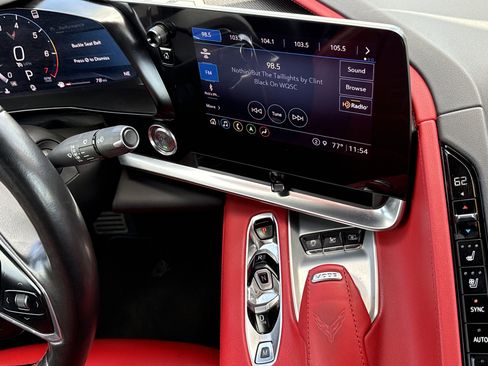 Used 2021 Chevrolet Corvette Stingray Preferred Conv w/ Z51 Performance Package image 29